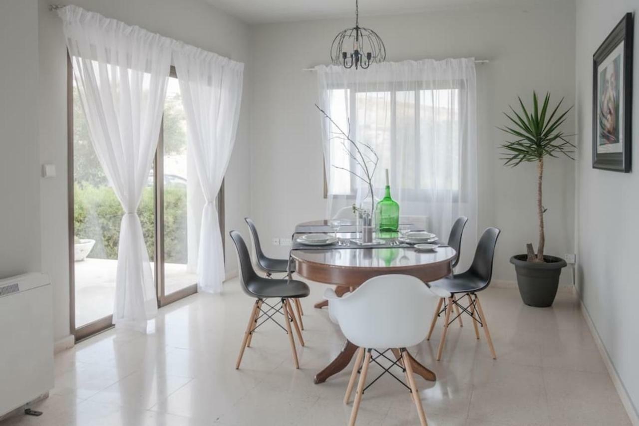 Villa 26 Paphos 外观 照片